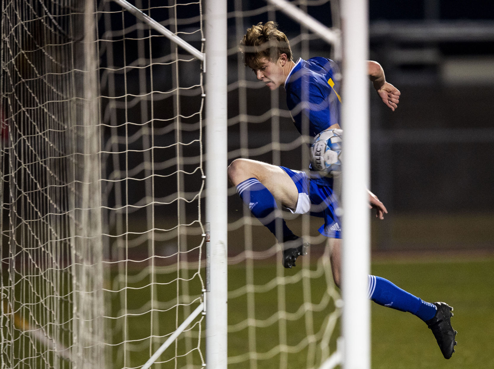 111019-s-rampartsoccer 01.jpg
